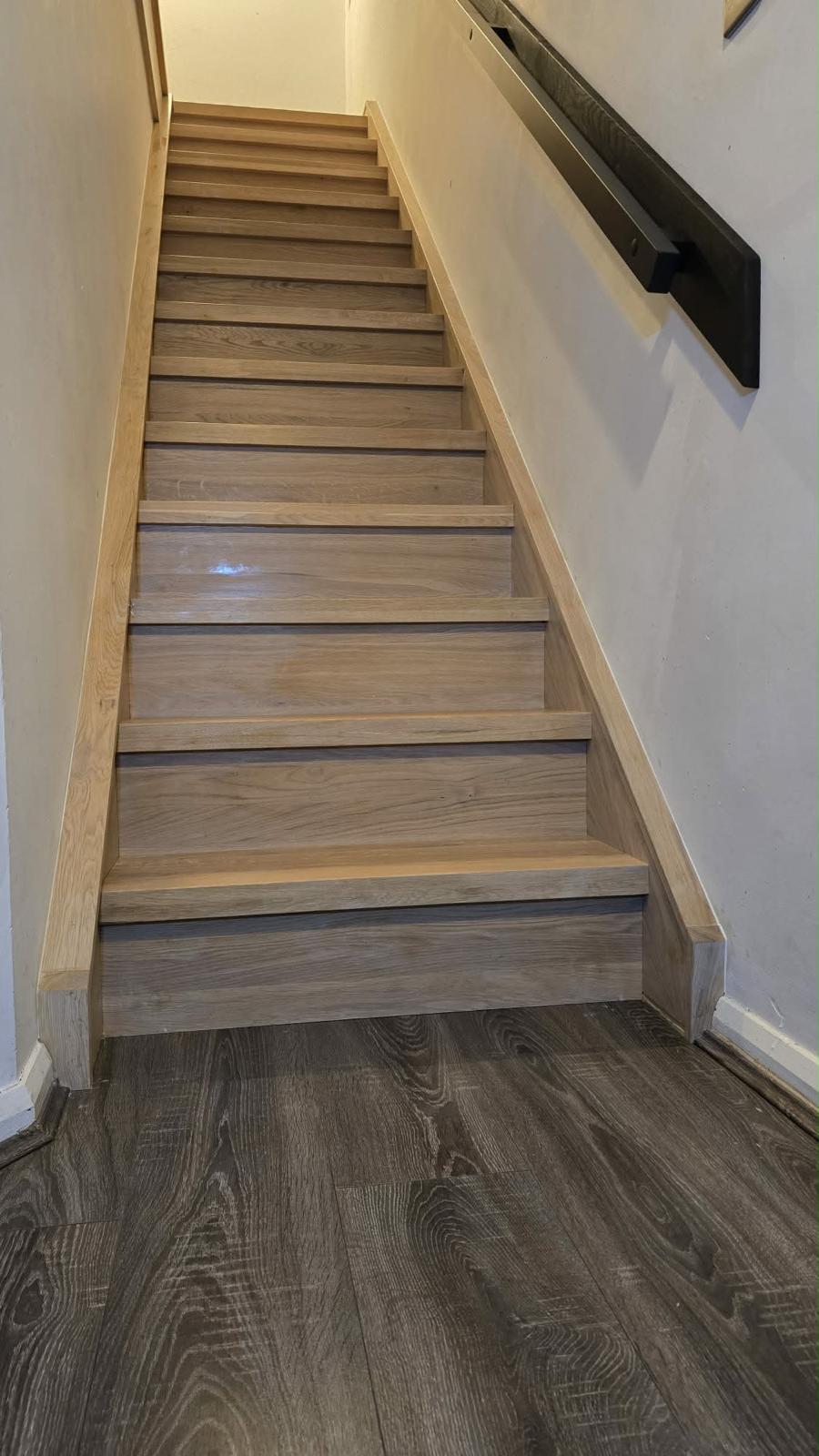 Completed oak staircase project