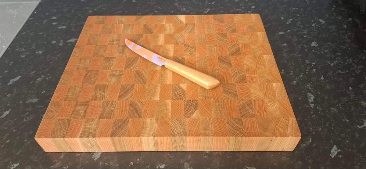 Mixed oak and ash end-grain chopping board